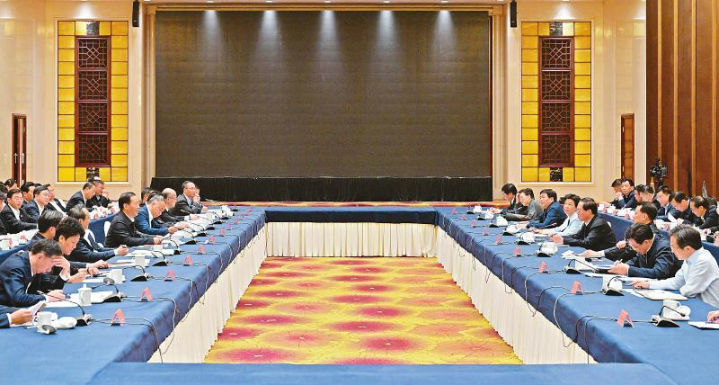 新粤浙最新动态，区域发展的前沿趋势与多元视角分析