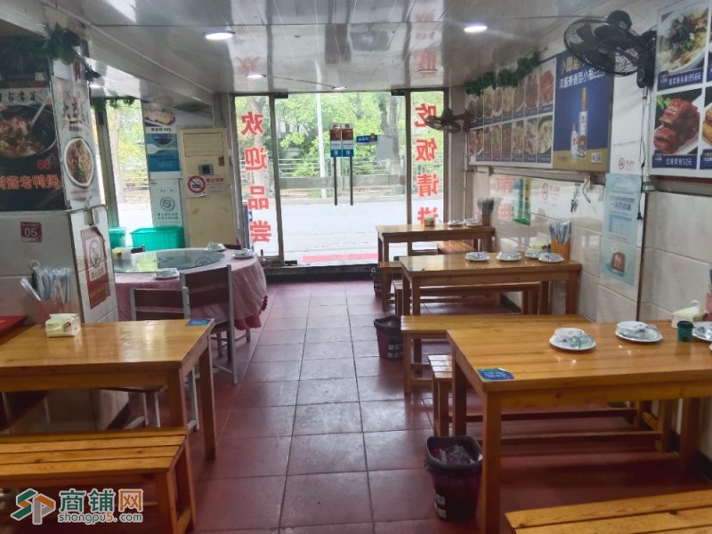 上海饭店转让最新动态，背景与影响分析