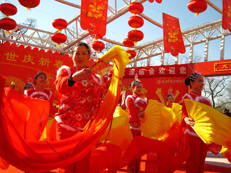 最新庙会歌舞盛宴,学习、自信与成就感的旋律