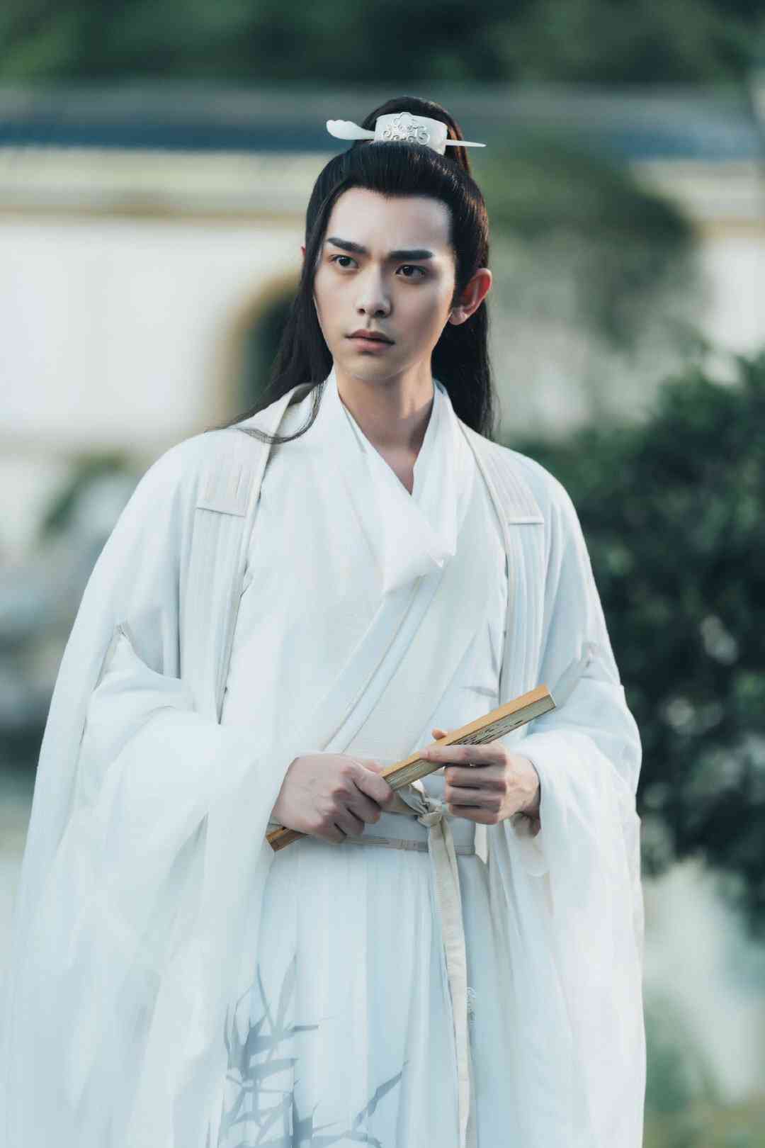 最新古装美男盘点,古韵流转中的自信魅力与成就