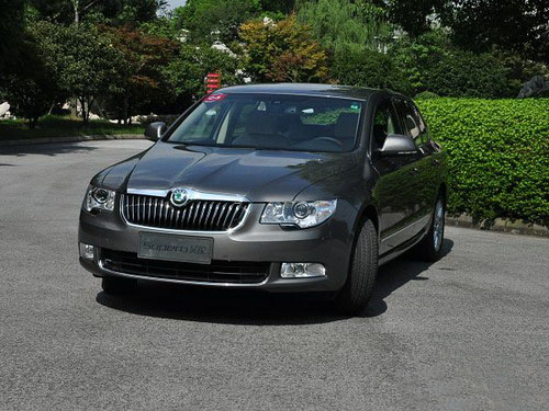 最新款昊锐,家庭之旅的起点,温馨驾驶体验