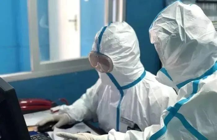 四月疫情下隐秘小巷的特色小店,独特魅力的展现