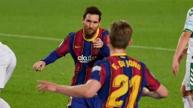 巴萨最新球队阵容,自然美景下的探索之旅