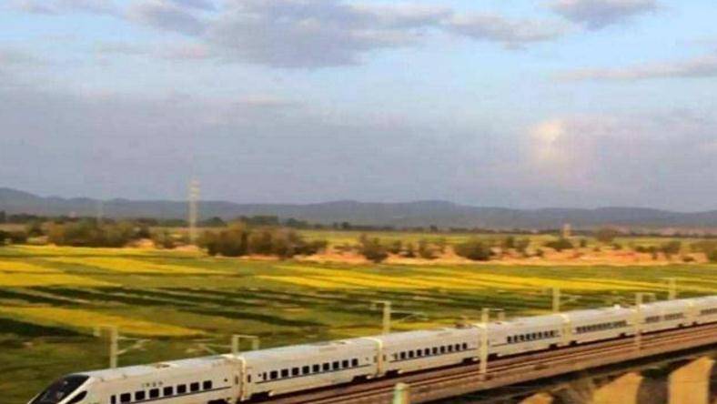 新澳门特马今晚开什么码,铁路公路水运_TXI77.327生活版