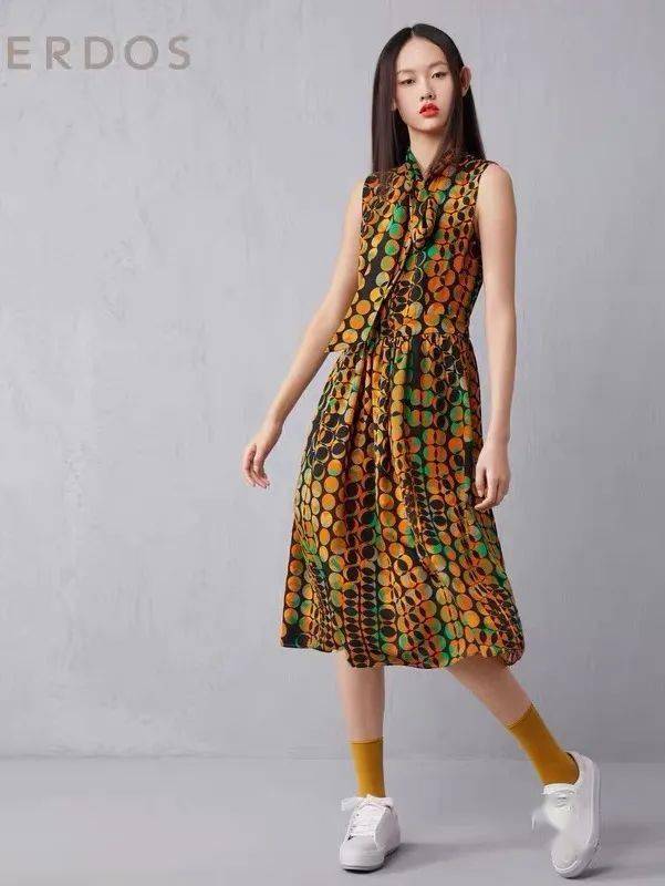 京东民族风最新款长裙,日常温馨之旅的时尚选择