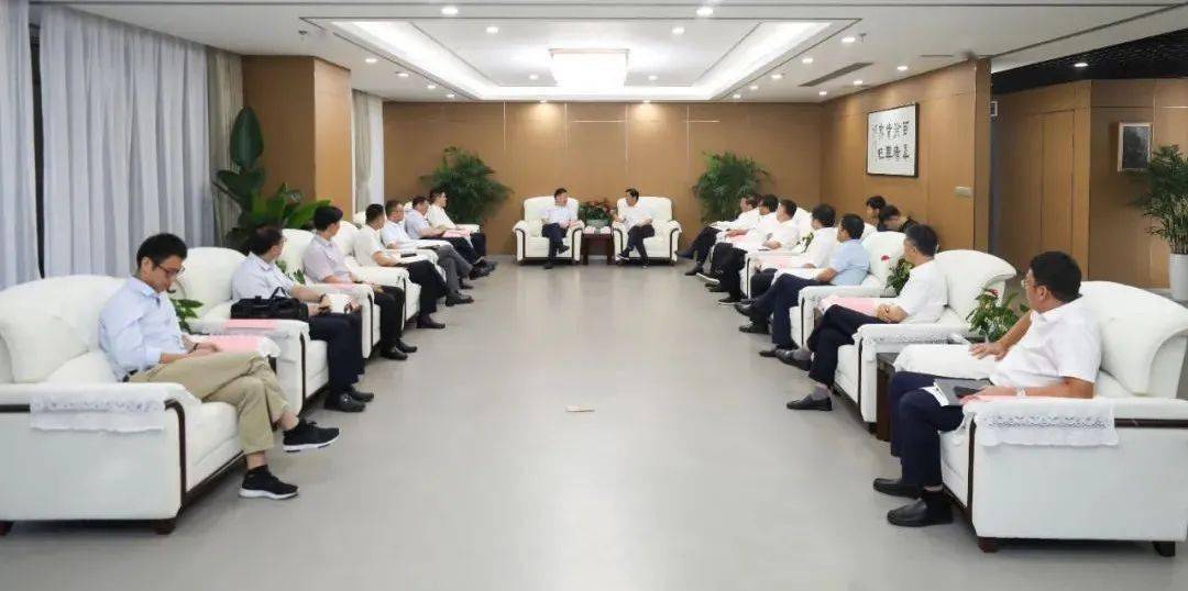 徐州冯兴振的最新动态,徐州冯兴振的最新日常故事——友情、家庭与生活的美好旋律