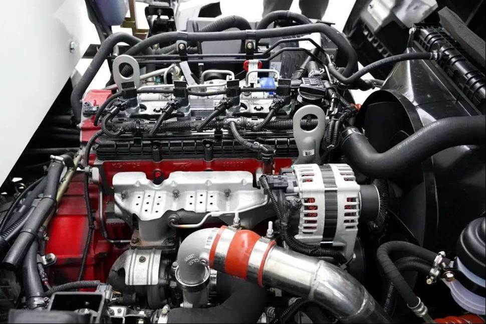 东风轻卡最新款康明斯引领轻型卡车新潮流