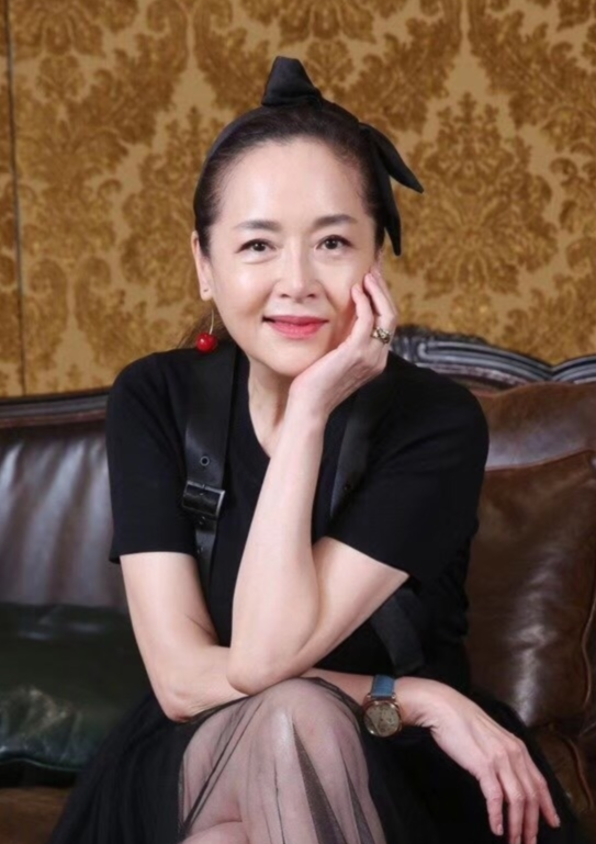 恬妞最新动态,影视界的璀璨明星及其影响力探讨