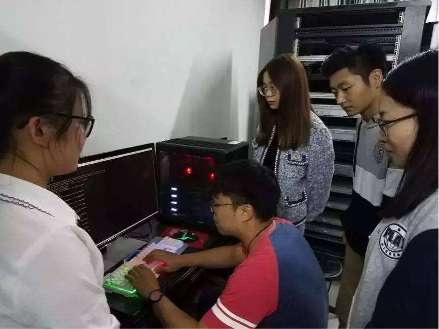 网盘分享群最新动态，轻松实现网盘资源共享的方法