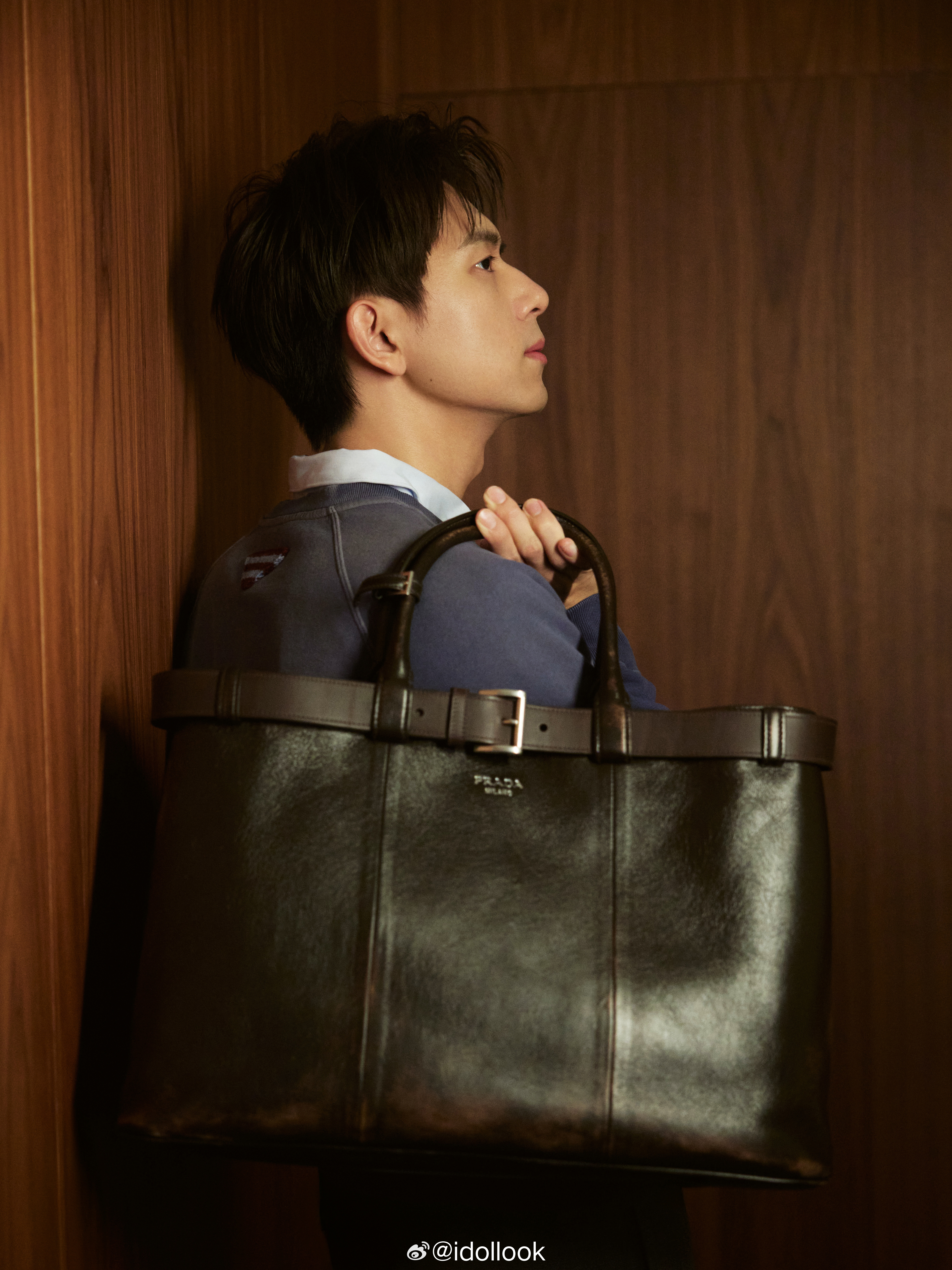 李现最新采访揭秘前沿科技，探索未来生活之美